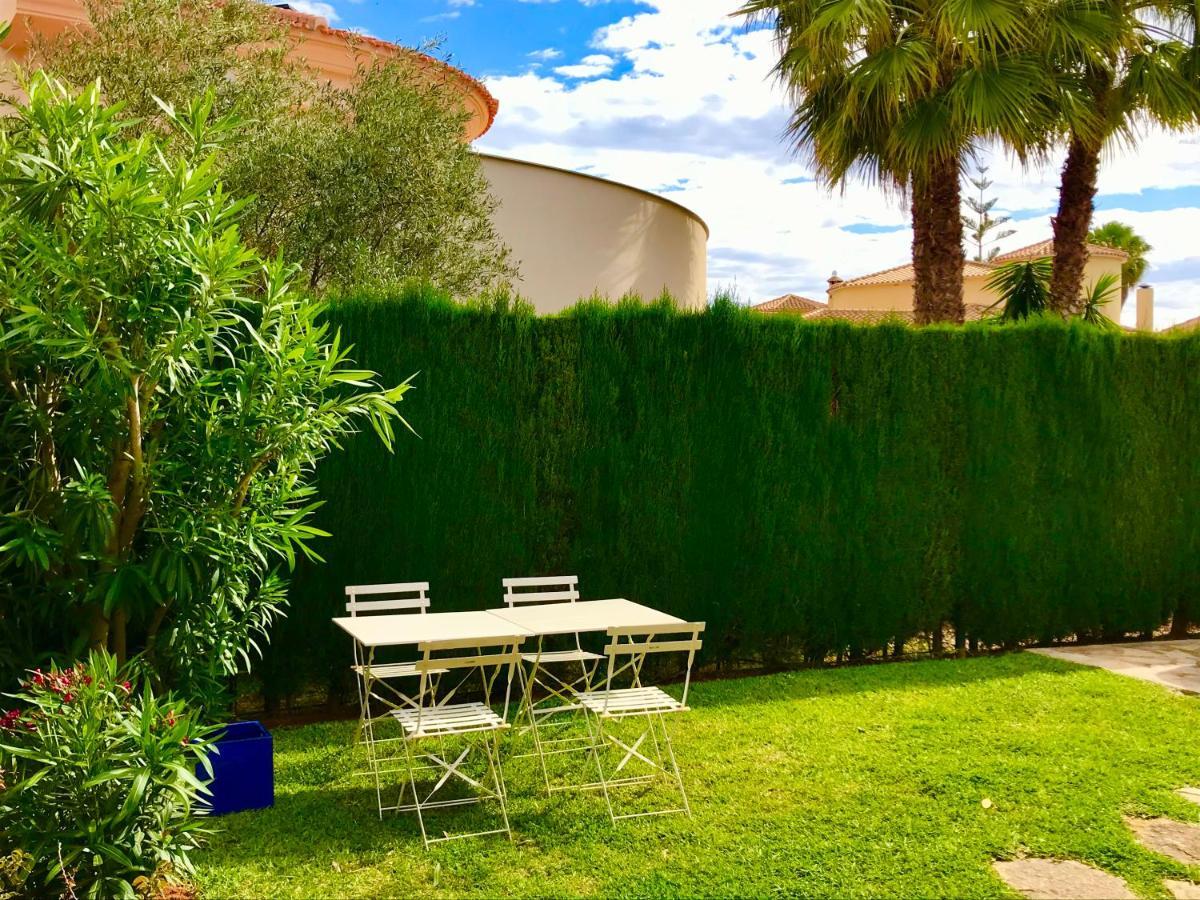 Villa Con Jardin En Oliva Nova Golf A 100M De La Playa Luaran gambar